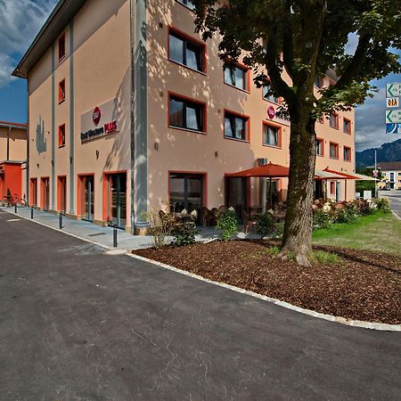 Best Western Plus, Bathurst Hotel & Suites Exteriör bild