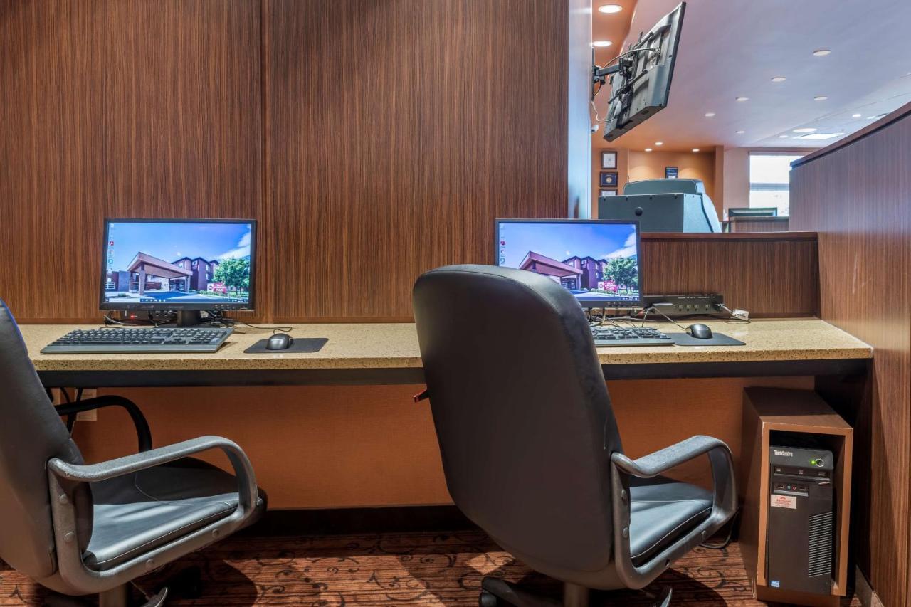 Best Western Plus, Bathurst Hotel & Suites Exteriör bild