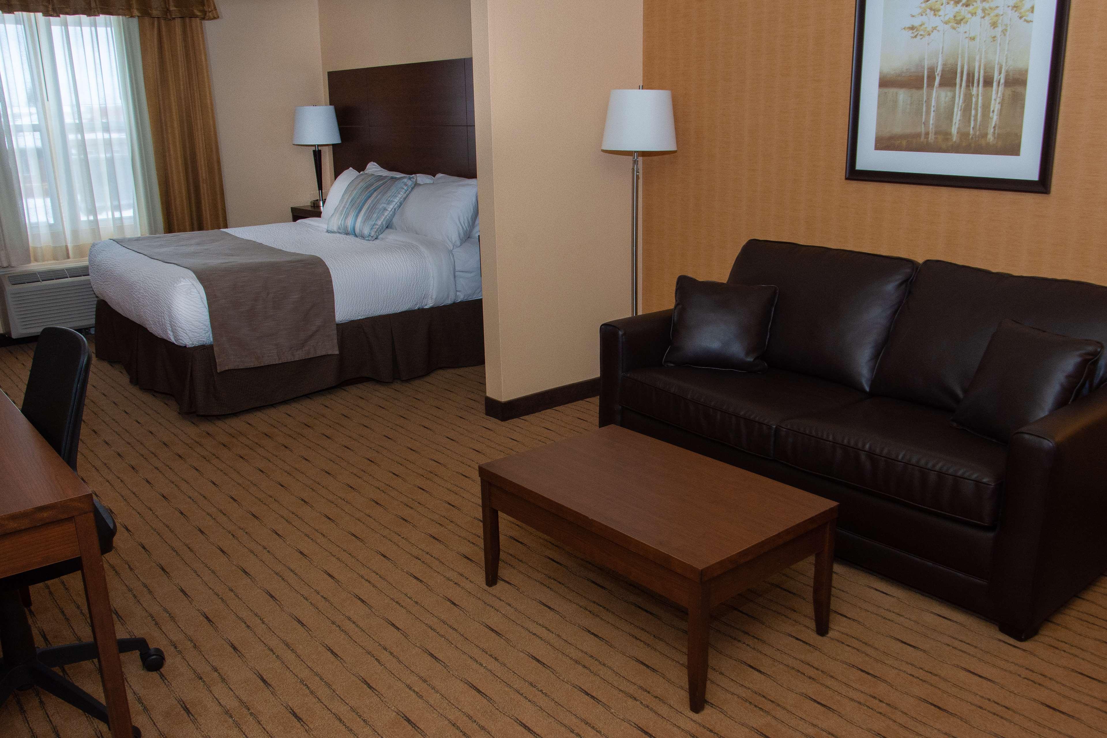 Best Western Plus, Bathurst Hotel & Suites Exteriör bild