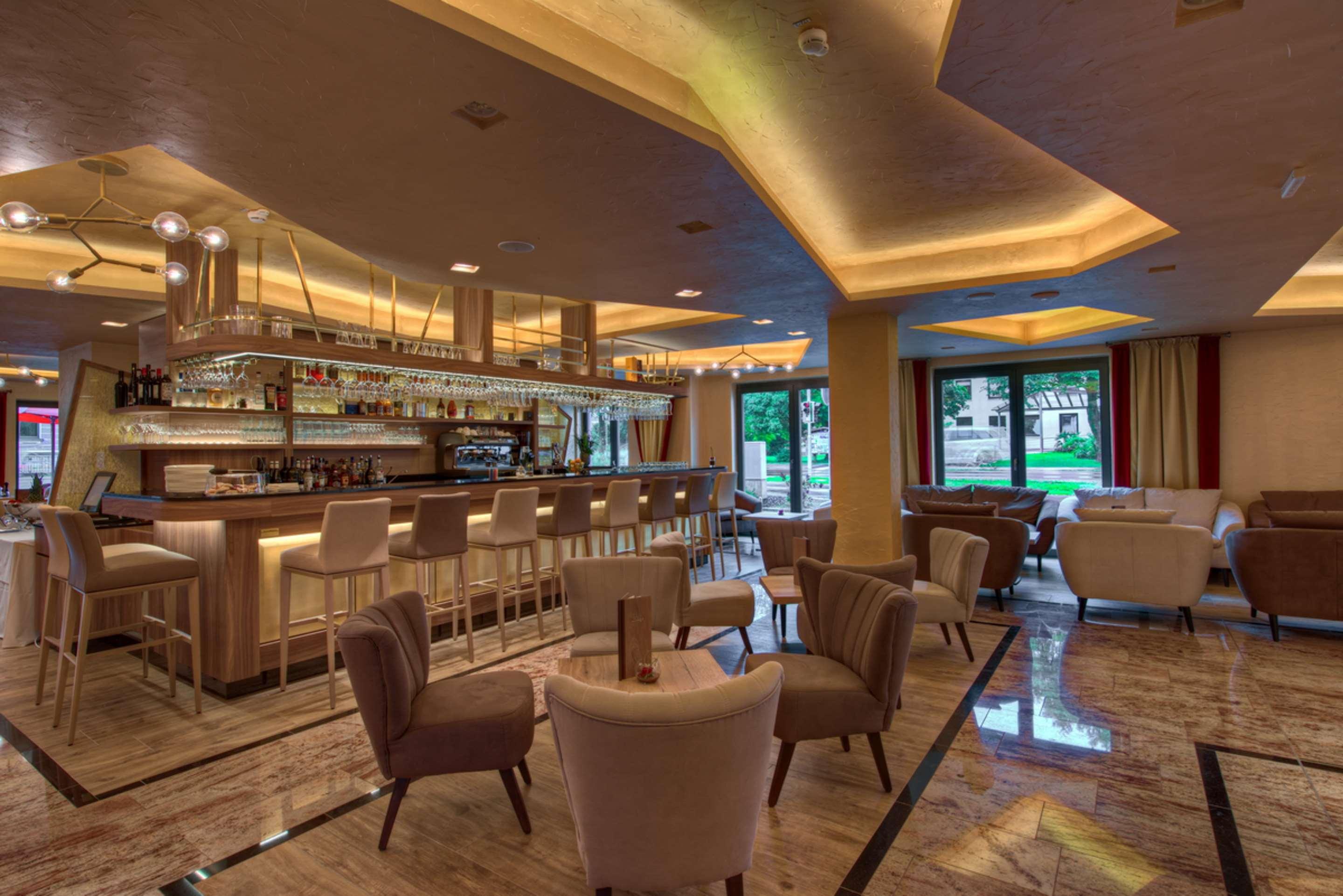 Best Western Plus, Bathurst Hotel & Suites Exteriör bild
