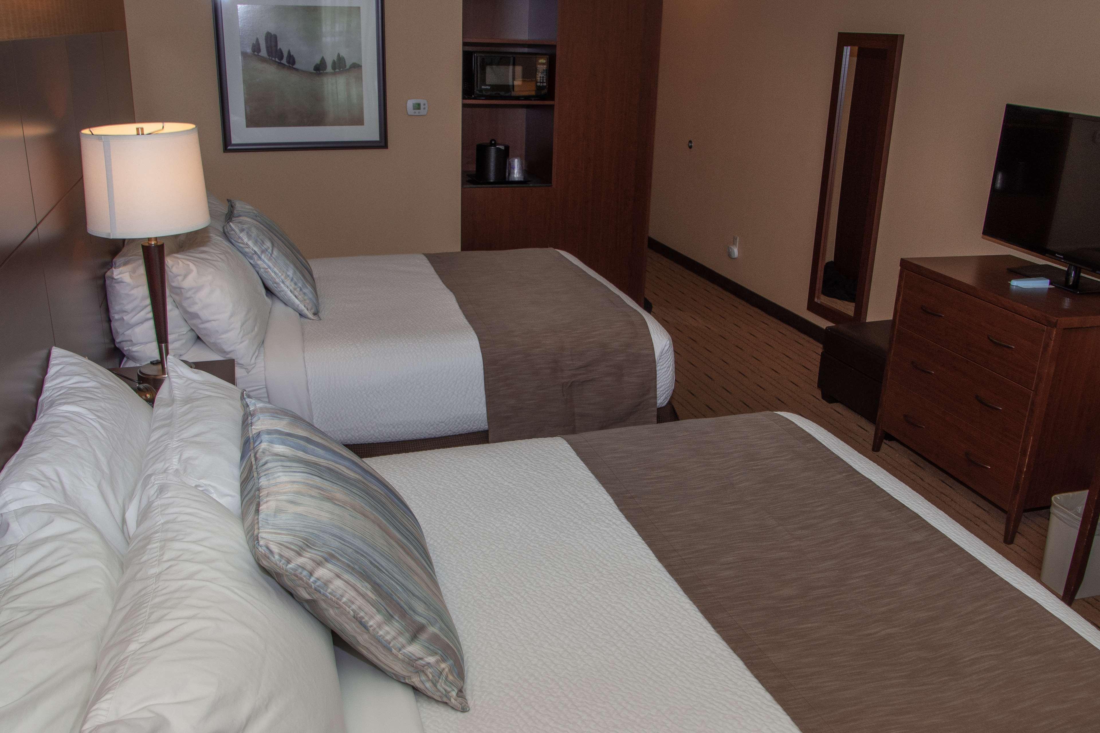 Best Western Plus, Bathurst Hotel & Suites Exteriör bild