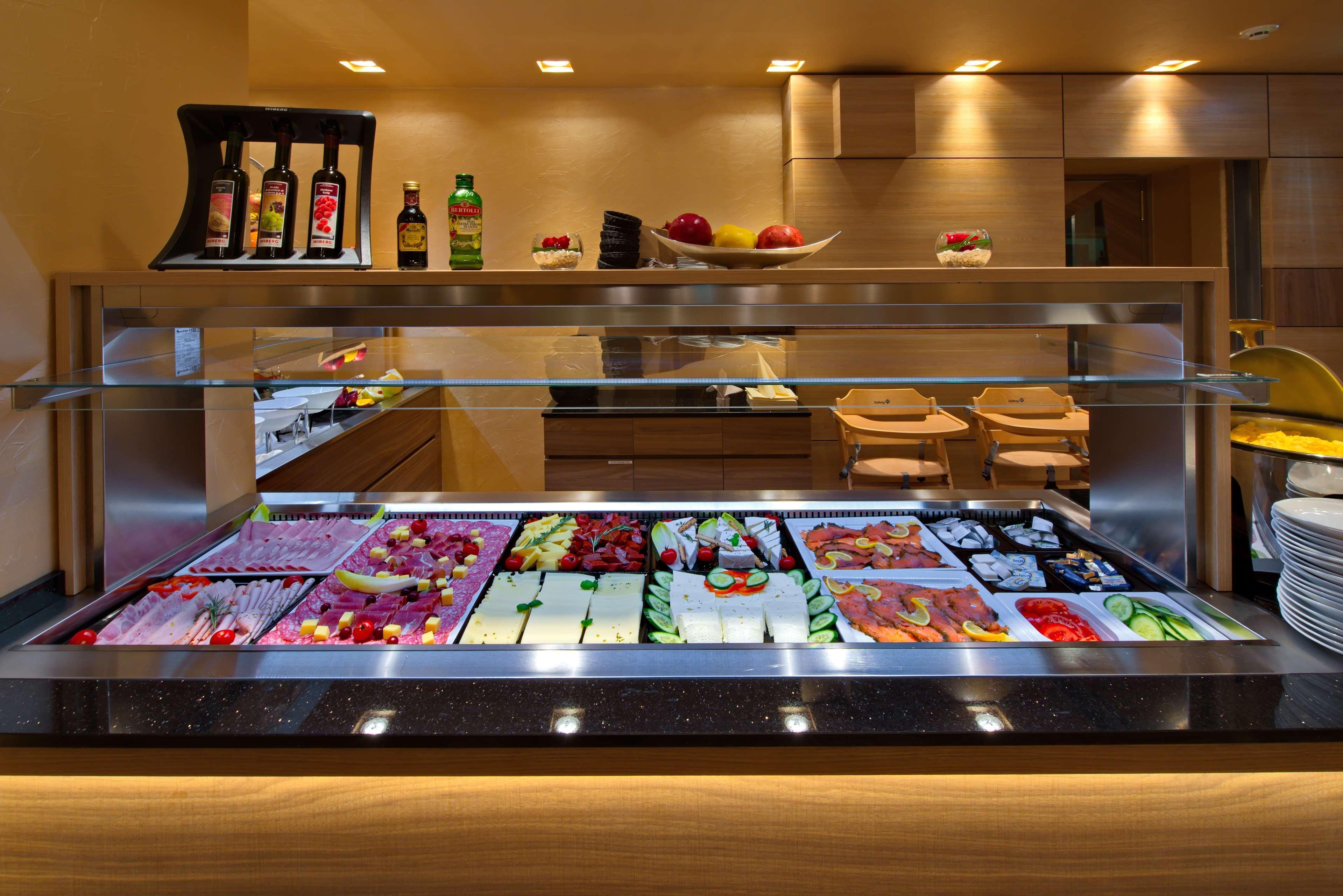 Best Western Plus, Bathurst Hotel & Suites Exteriör bild