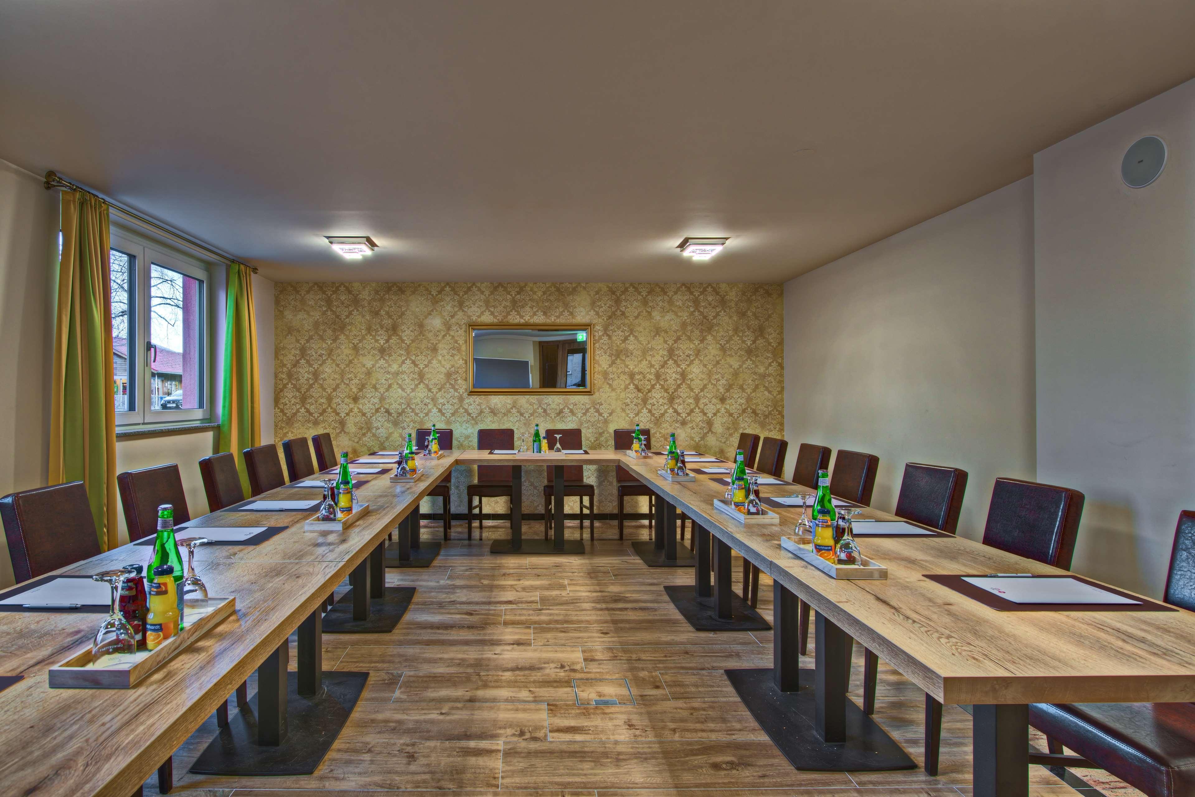 Best Western Plus, Bathurst Hotel & Suites Exteriör bild